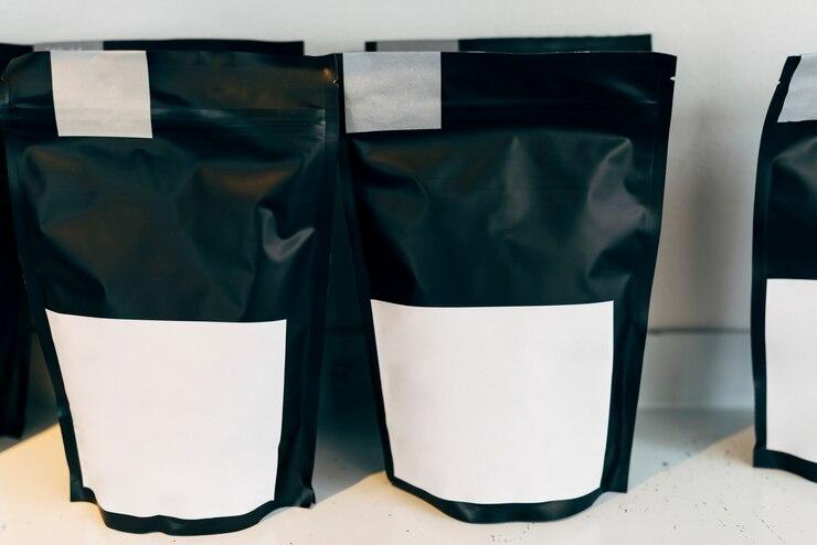 Embalagem com Zip Lock: A solução perfeita para armazenar e proteger seus produtos