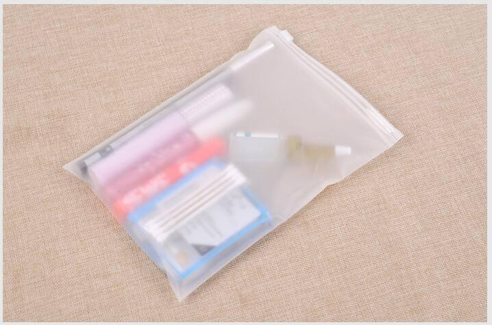 Saco Ziplock para Viagem: 7 Dicas Imperdíveis para Usar