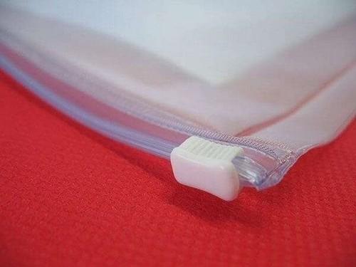 Envelope plástico com zíper: 7 Vantagens Incríveis